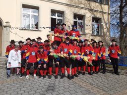 2022 &raquo; Schmutziger Dunstig